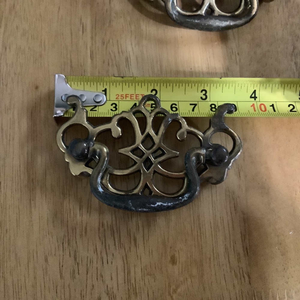 Antique-Style Brass Drawer Pulls - Ornate Brass Finish (Set of 8)